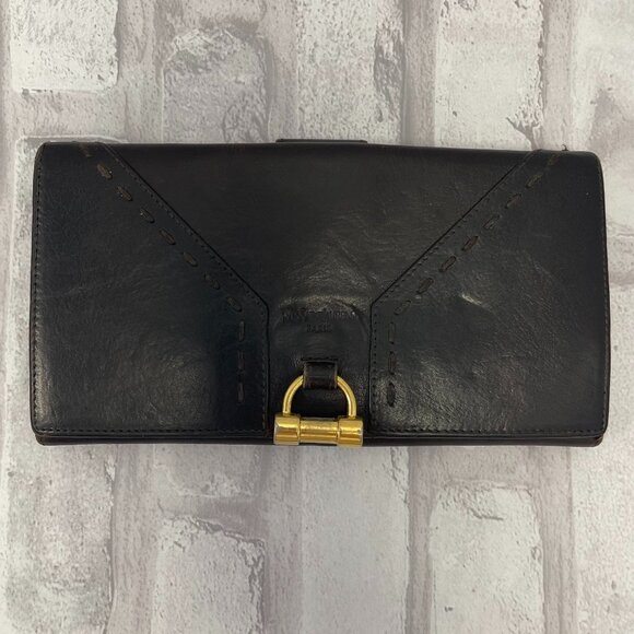 Yves Saint Laurent Handbags - Yves Saint Laurent Vintage Muse Long Wallet in Black Calfskin Leather - Preowned